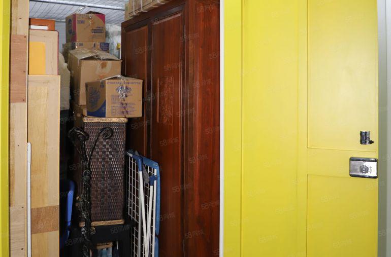 [1到10平方小仓库] 无中介费 即租即用 免费保险 地铁旁