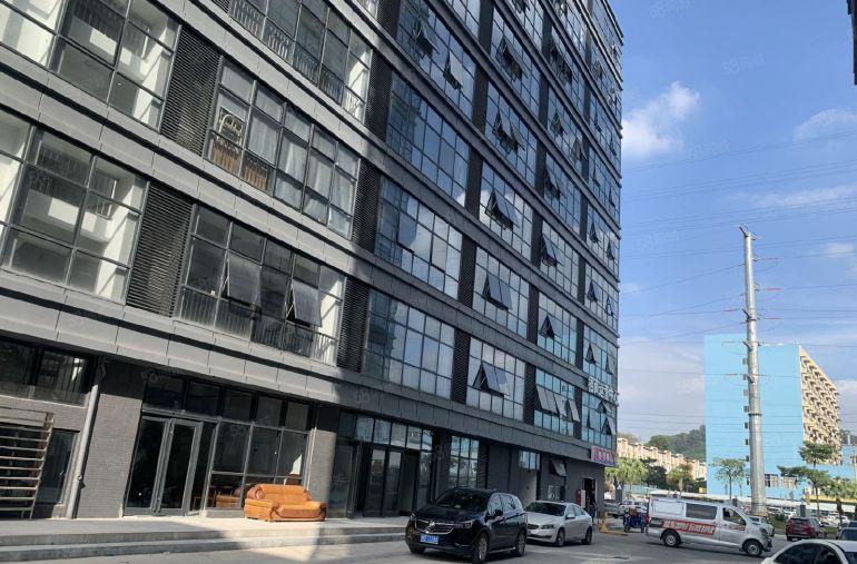 惠州高新园区70000平方全新厂房出租500可租外观形象超好