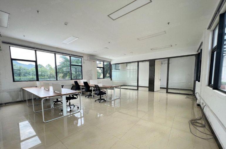 免租半年 南山西丽地铁650平至1380平可分 一手使用率