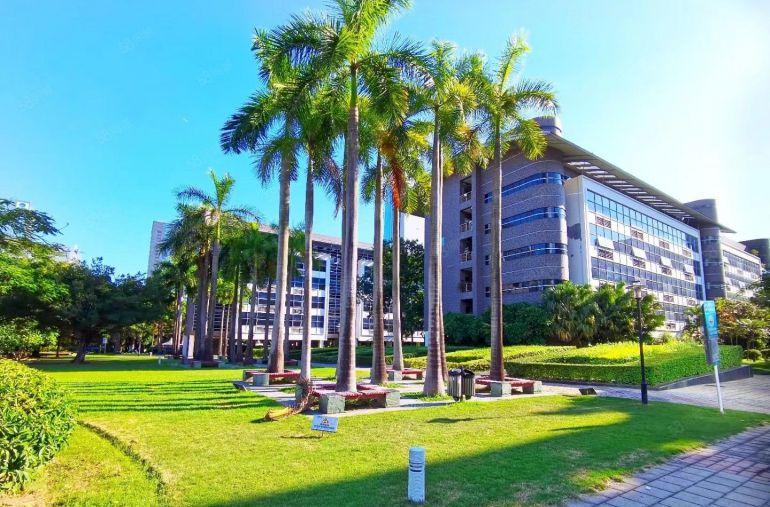 南山科技园中区深圳软件园168平精装修3加1格局即租即用