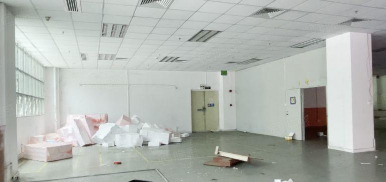 （实拍）南山西丽大学城一楼1680平 前后通 行业不限