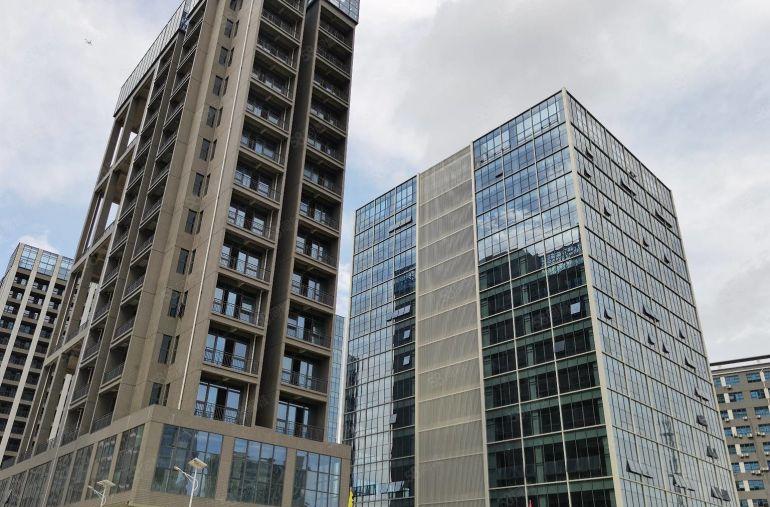 南山科技园新出3个月免租期，300平起租只要，80元每平每月