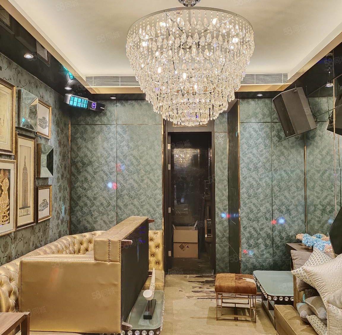 桃园地铁口跃式一拖二1375平适合教育培训书吧咖啡门诊部社康