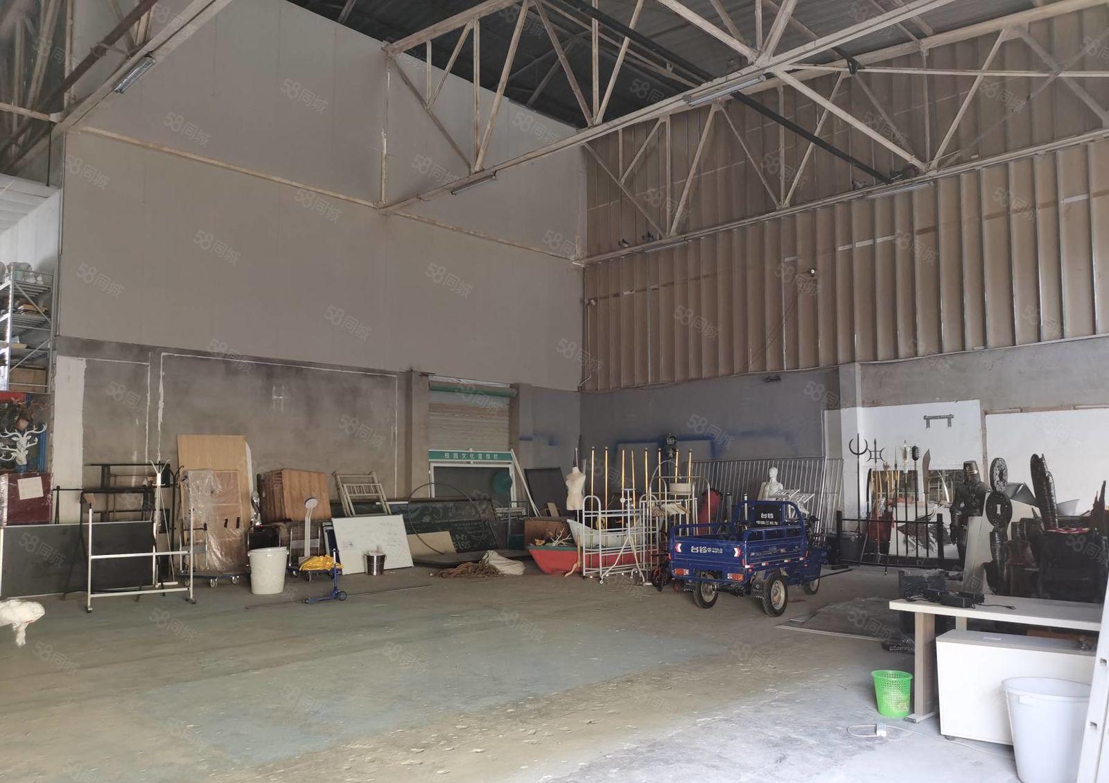 西丽独院钢构5200平500平起分租一楼仓库厂房出租空地大