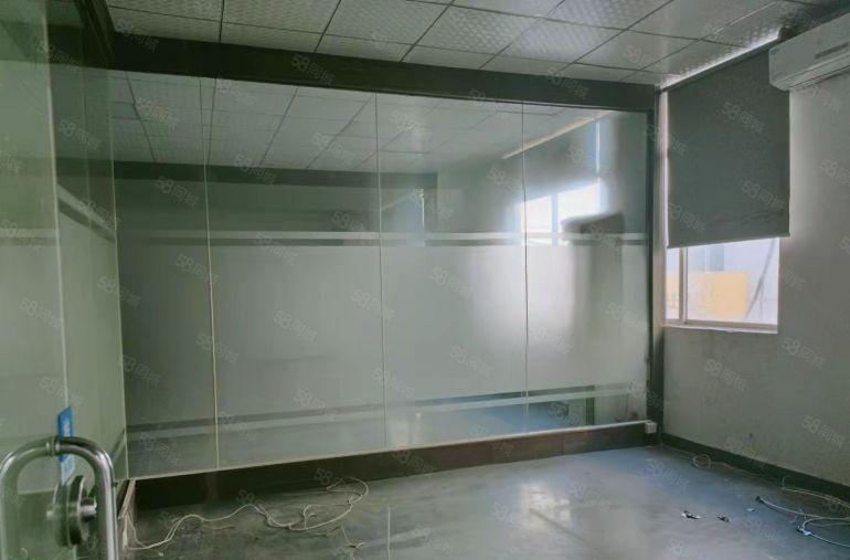 龙华大浪新出独门独院5000平厂房出租，周边人流量大易招工