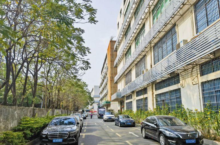 南山西丽 新出精装修整层厂房1450平 租金28元 环境好