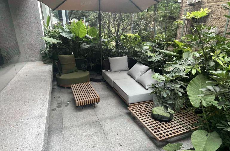 华侨城创意园一拖二商铺出租，适合设计办公，展厅会所