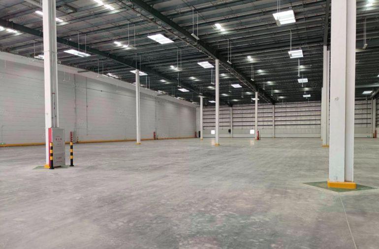 大朗镇高标仓库出租，分租为主，滴水9米，纵深浅