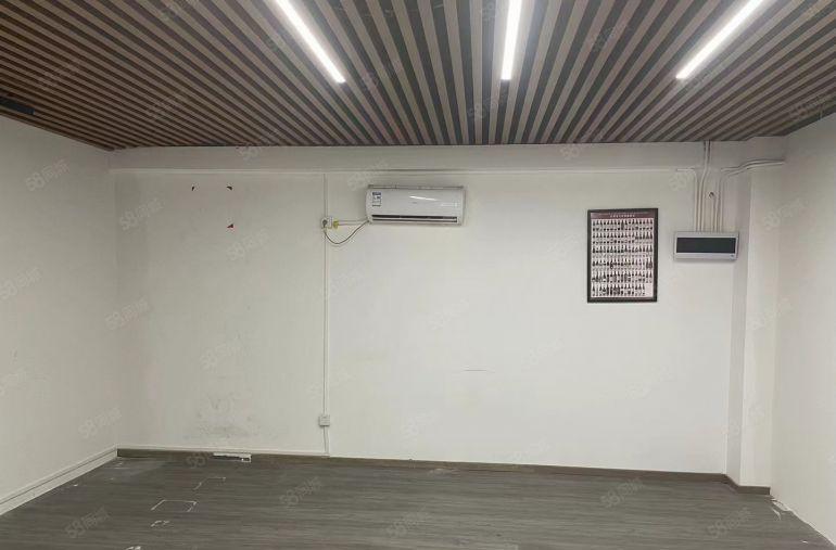 罗湖水贝珠宝工业区，办公电商厂房30平米起租，地铁站