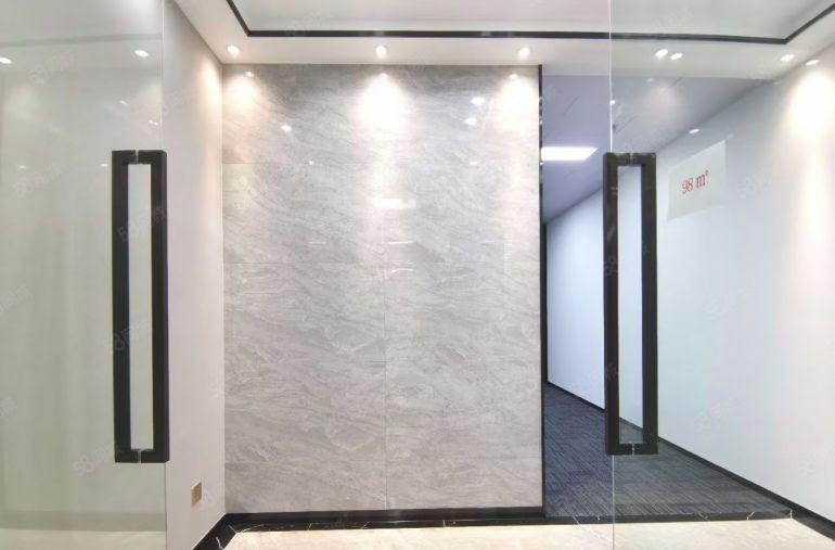 车公庙地铁口100平1加1格局空间是你实现梦想的起点