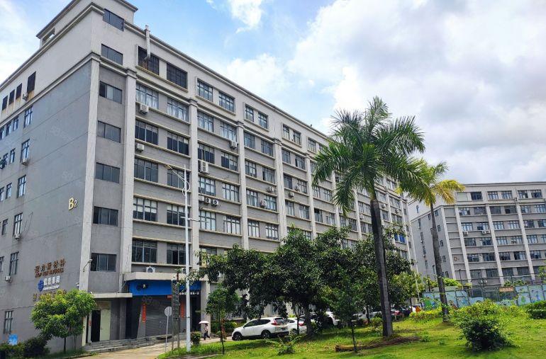 800平起租，布吉李朗高新科技园原房东1万平精装修厂房出租