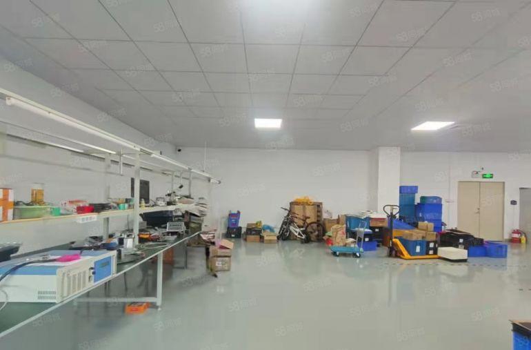 西乡鹤州，恒丰大型工业园楼上650平带现成装修厂房，拎包生产