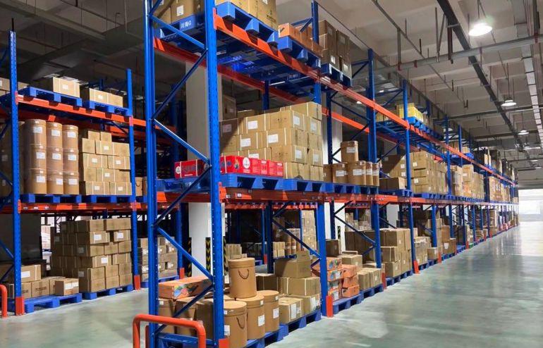 228工业区精装修厂房