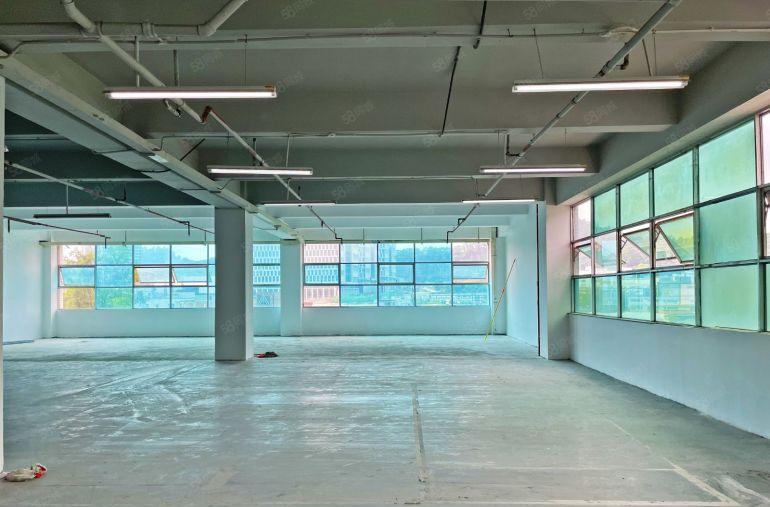 西丽13号地铁沿线 500平至4000平 租金便宜 使用率高