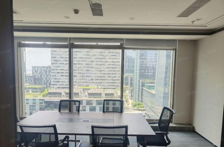 南山科技园24小时不断电3加1格局带家私现状出租，落地全景窗