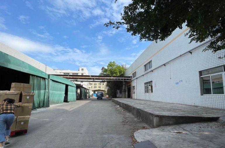 横岗简龙村花园式高标准一楼厂房仓库招租