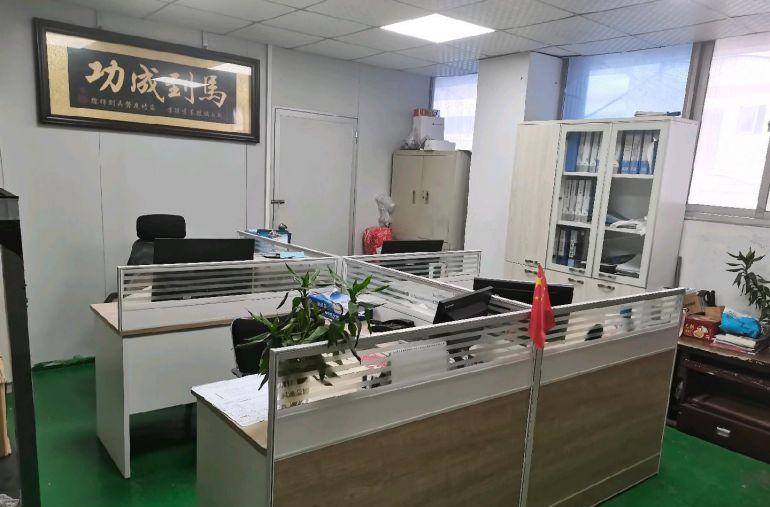 福永白石厦东区500平方带装修水电办公齐全！