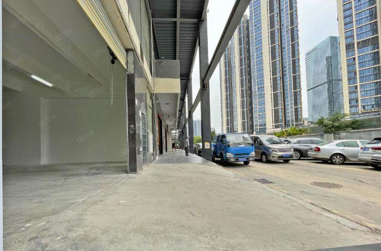 南山大学城一楼550平 行业不限  层高5.3米配套齐全