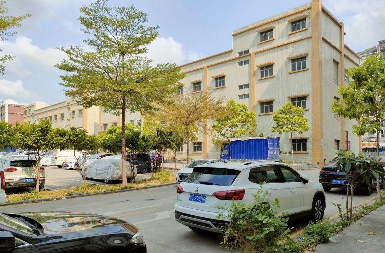 龙华主干道独院红本厂房出租5万平方共三栋适合教育培训展厅电商