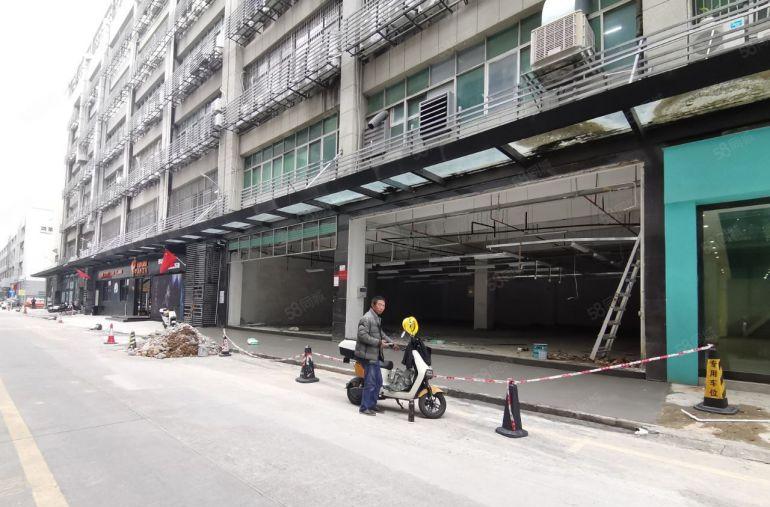 有一楼1000平可以分租 南山西丽大学城地铁口 厂房大开间