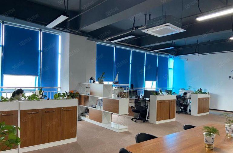 龙岗新生新出一楼二楼各1200平带现成装修厂房出租大小可分租