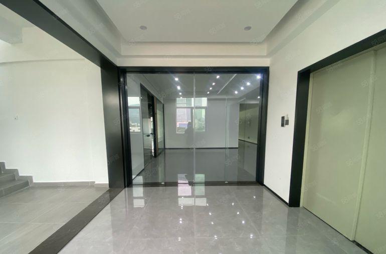 南山西丽双地铁口200至1000平全新装修，办公，电商，培训