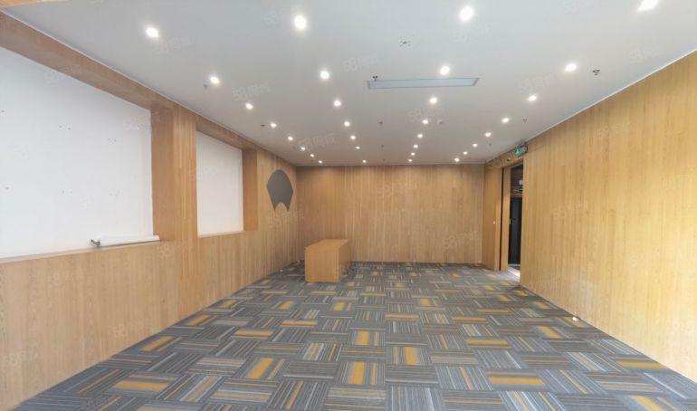 40起南山西丽厂房办公室 研发办公 仓库加工 大货梯卸货平台