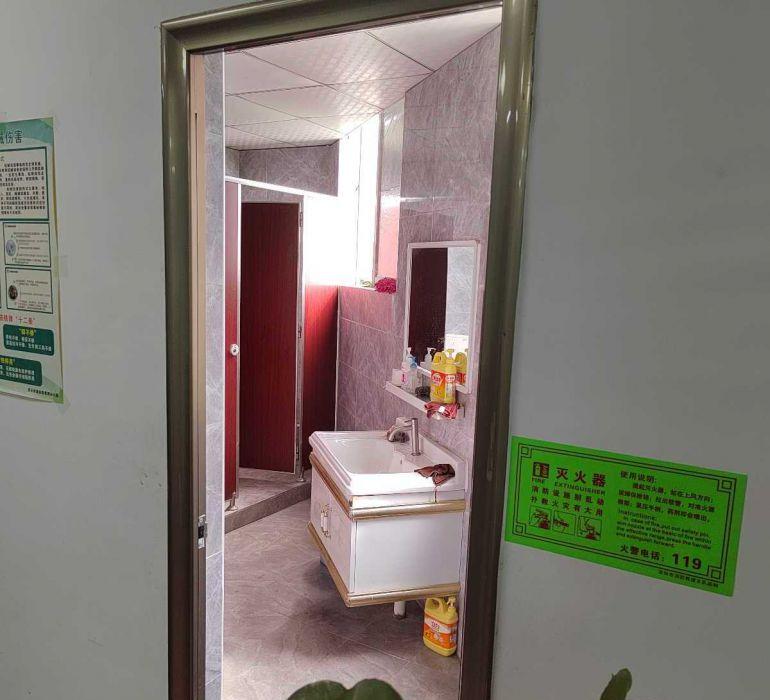 西乡银天雍启科技园长租厂房,干净整洁现成厂房。靠铁仔福地。