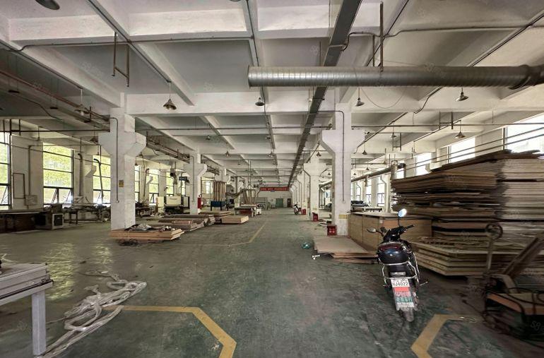 笋盘！凤岗竹尾田原房东独院8000平红本工业园厂房出租可分租