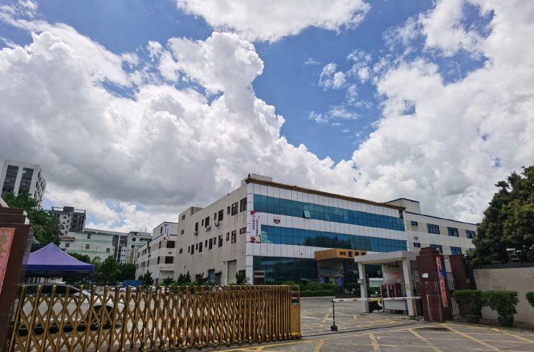 南头兴业工业区独栋厂房1至3层7500带装修过环评红本低价