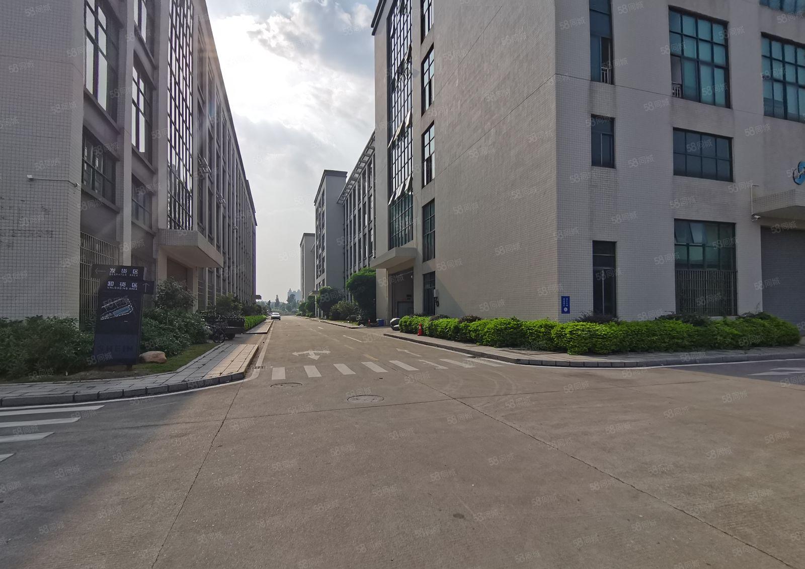 福永红本地铁口红本厂房2000平出租精装大小可分