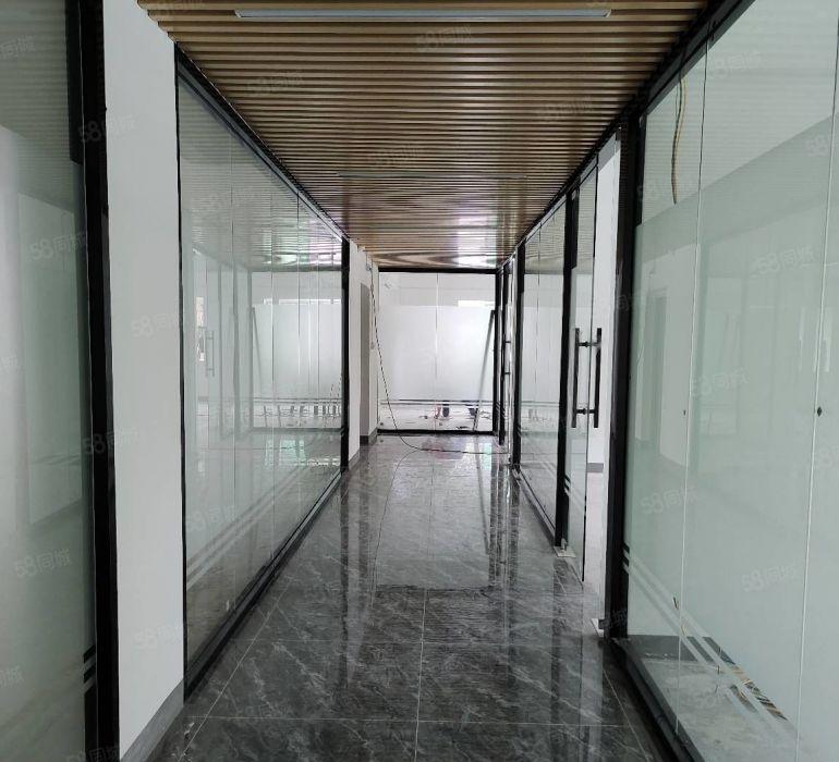 厂房仓库出租盐田沙头角厂房办公室70平起租2100平交通便利