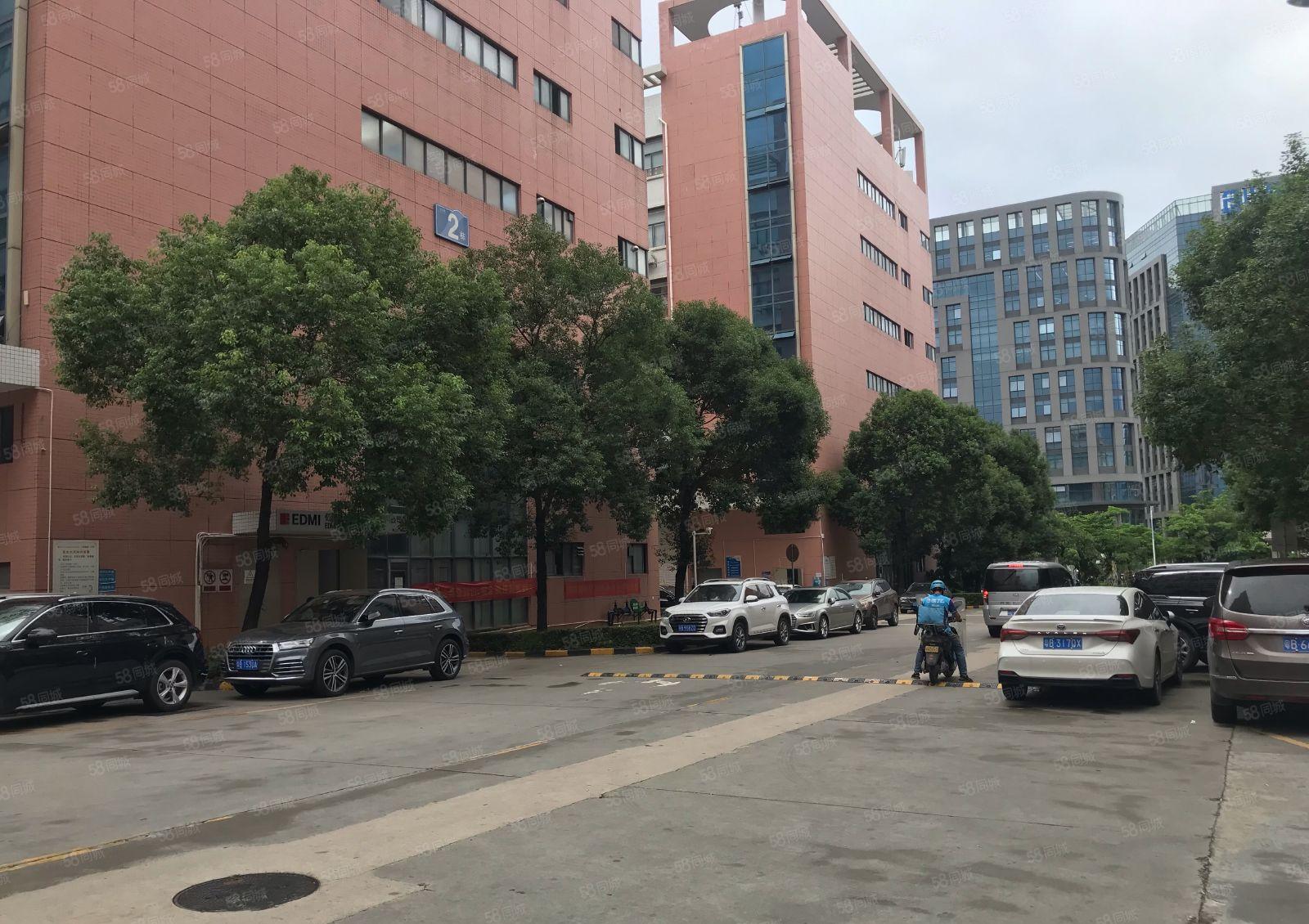 西丽百旺原房东一手物业红本厂房出租二楼2250平米