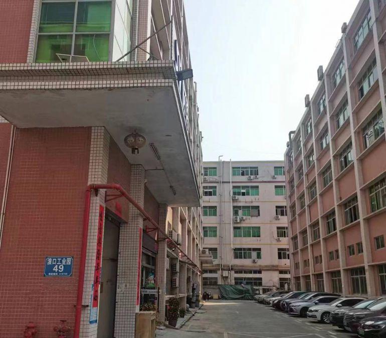 浪口荣鸿泰工业园D栋三楼，自有物业出租。