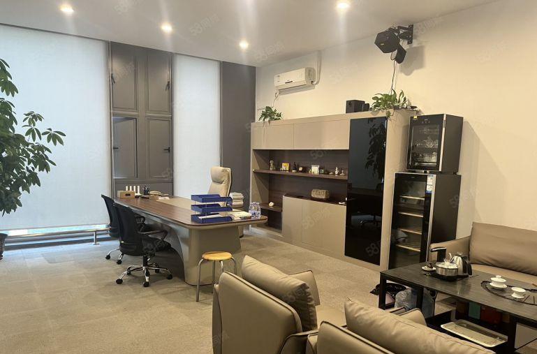 西丽大学城地铁口6000平办公研发楼电商等 500平起分租