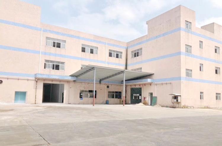 光明公明一楼厂房出租，980平，实面积（现成行车）