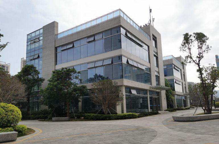 布吉小独栋研发楼厂2100平单层700平，原房东带环评有红本