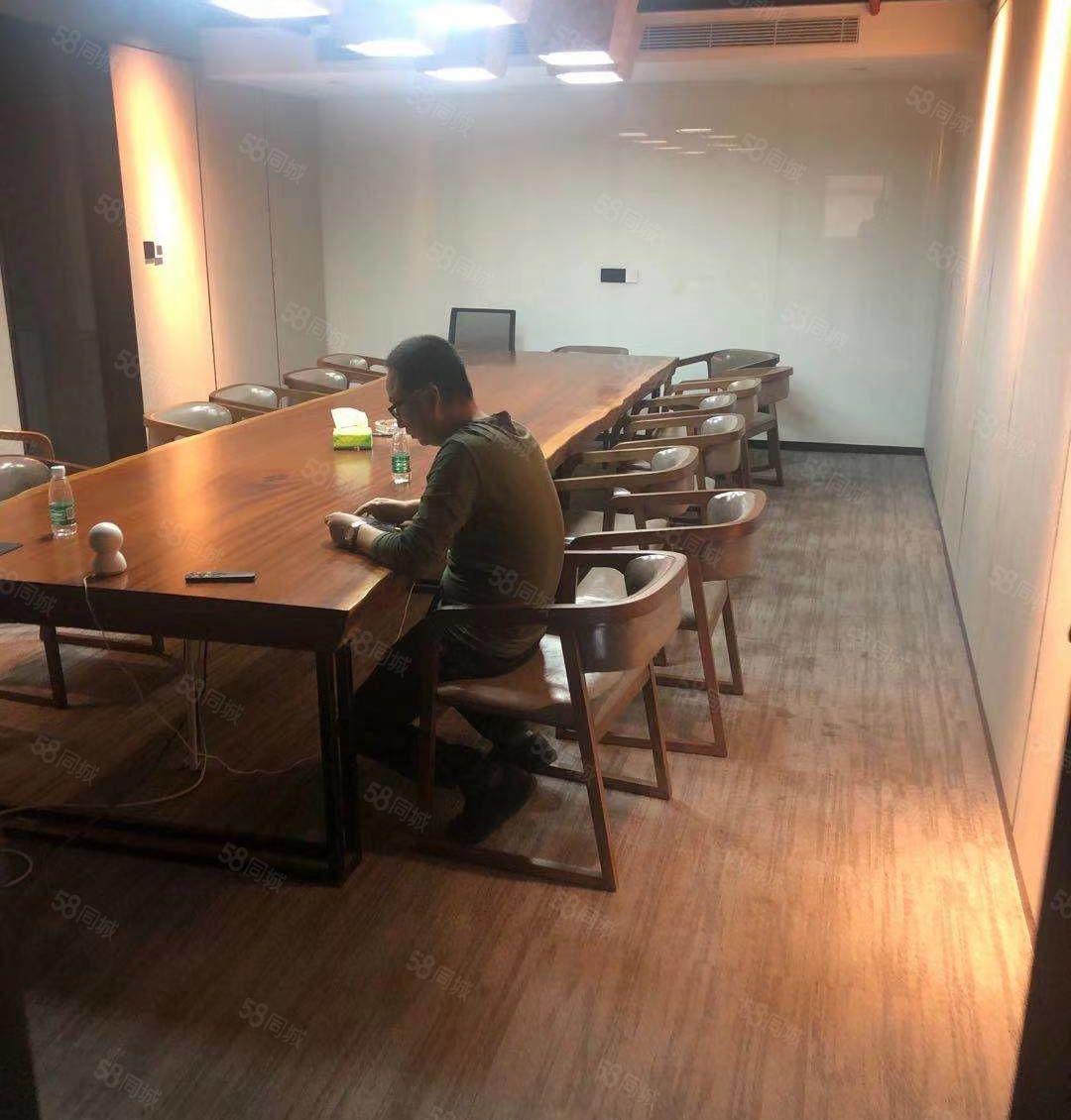 一层大面积单价低可整租分租适合各种行业！近地铁口好停车