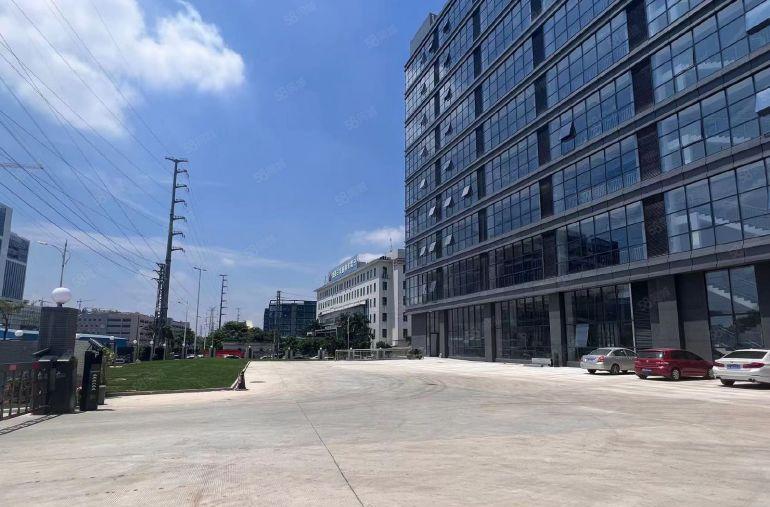 惠州高新园区70000平方全新厂房出租500可租外观形象超好