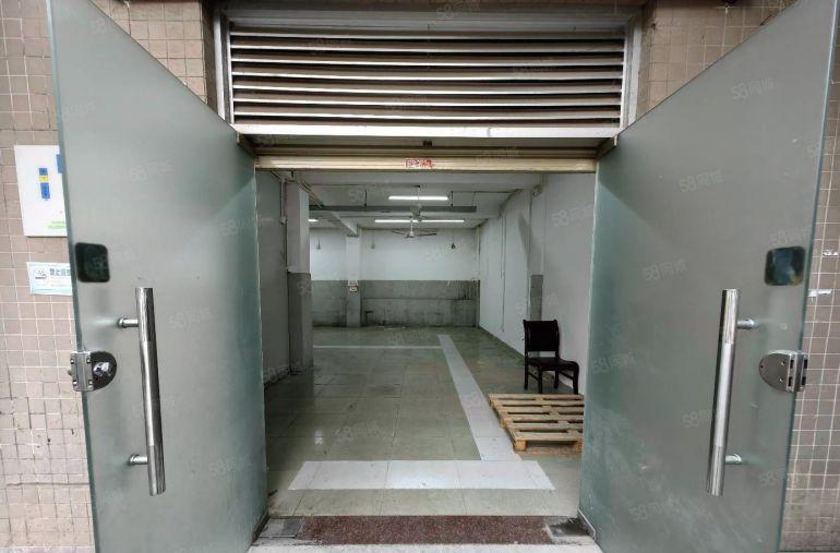 一楼仓库出租 210平米 租金45元