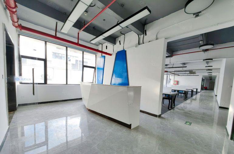 西丽珠光地铁站产业园650平精装修，拎包入住