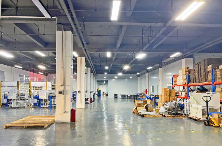 南山区 整栋工业厂房 7770平方 行业不限