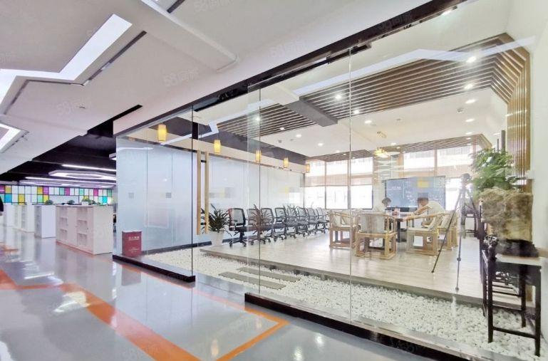 南山珠光地铁口厂房2600平整层精装修出租 可申请补贴