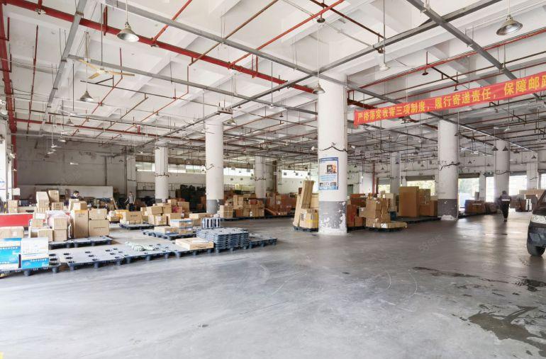 南山科技园，沙河西路一楼2600平厂房，高度7米