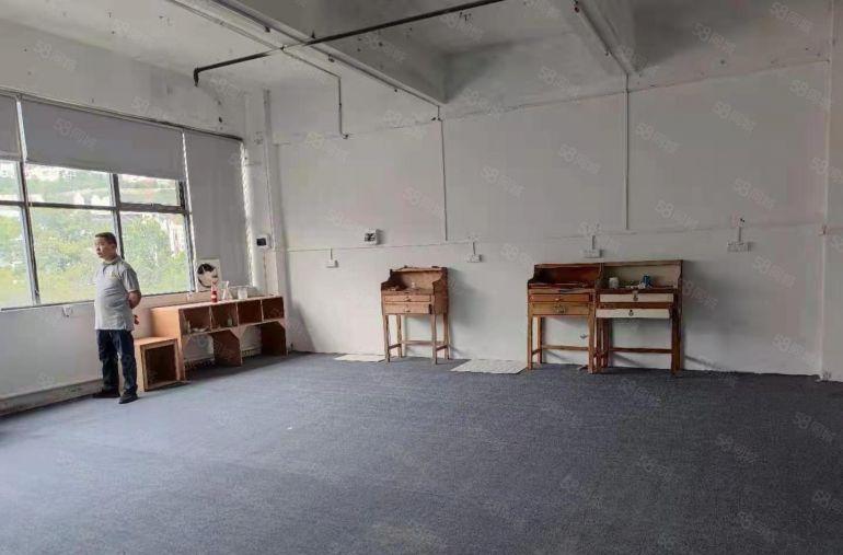 盐田沙头角地铁口120平厂房招租