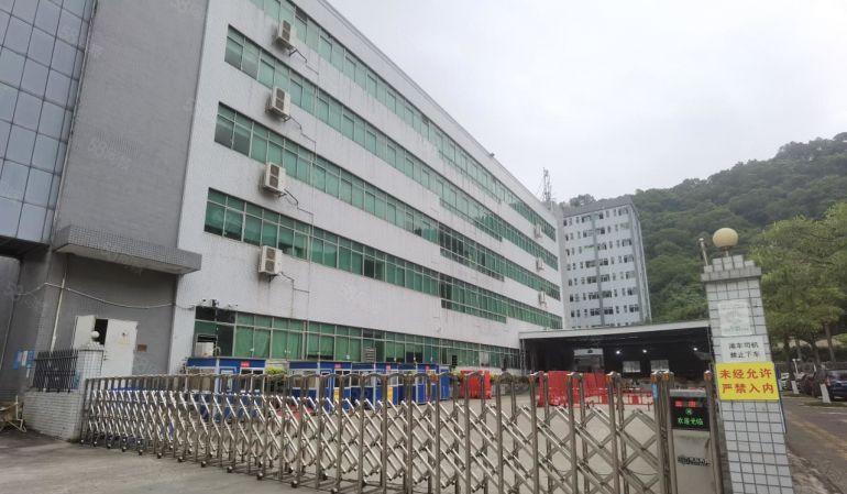 石岩汽车站村委独院厂房8290平无公摊实际面积可分租带平台