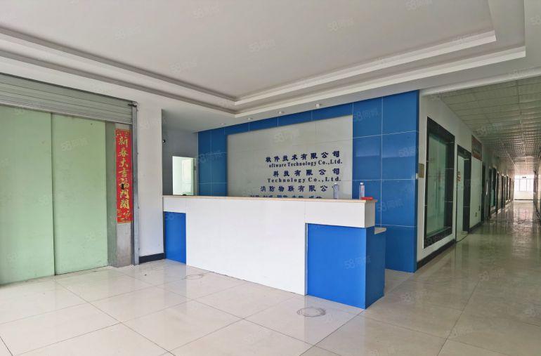 西丽地铁口，原房东一手直租整层1080平