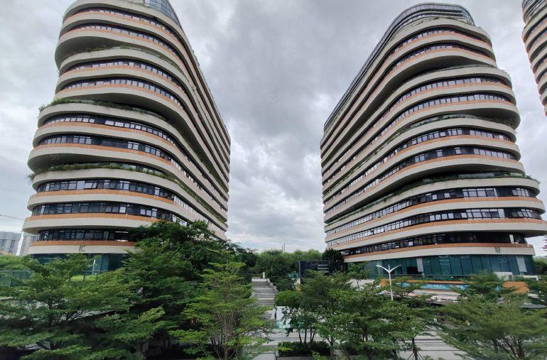 南山西丽地铁口红本厂房3百平起租原房东厂房出租写字楼出租