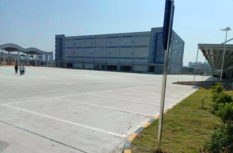 大朗镇高标仓库出租，分租为主，滴水9米，纵深浅