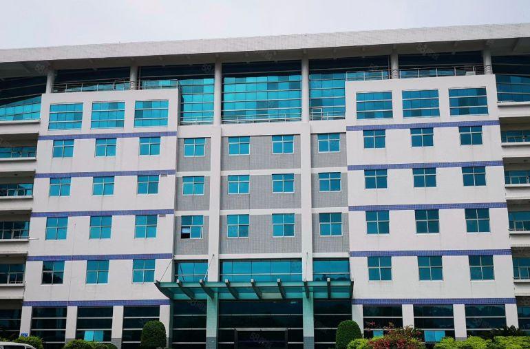 南山西丽高薪智能产业园500，3000平双面采光，大小可分租